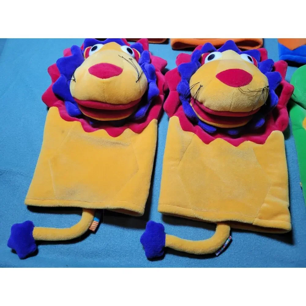 6 Gymboree vintage 1997 Lion Hand Puppet Plush Toy